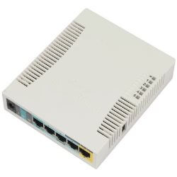 Routeur 5 ports 100Mbits + Wifi n RB RB951Ui-2HnD