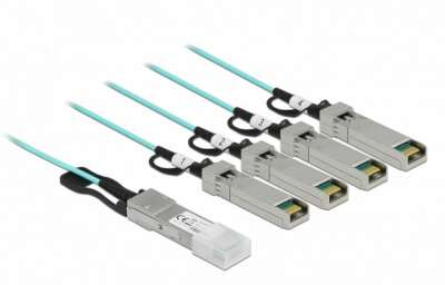 Câble Twinaxe QSFP+ mâle vers 4 x SFP+ mâle 5m
